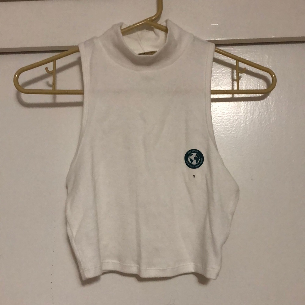 Aeropostale mock turtleneck crop top